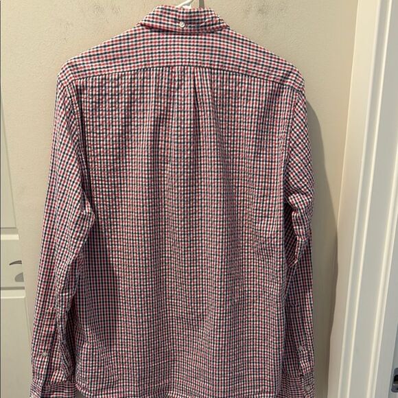 J. Crew Red and Blue Casual Seersucker Button Down Shirt size Medium - Picture 4 of 9